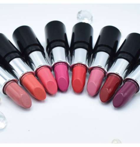 Son môi dưỡng ẩm LB Essence In Rouge Moist